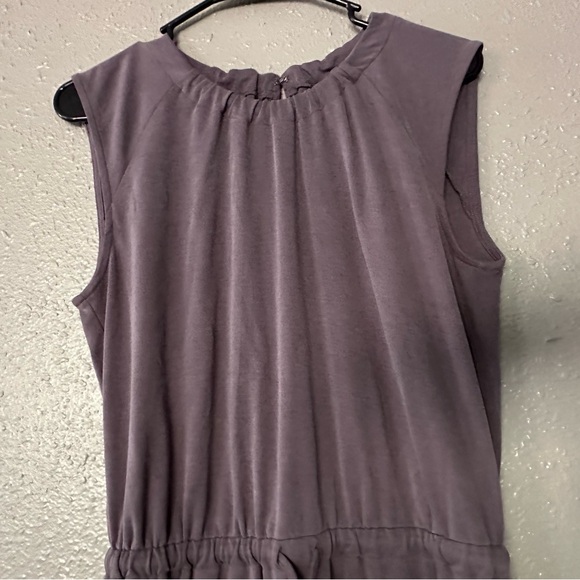 Woman’s Petite Purple Short-Sleeved Tie Waist Knee-Length Loft Dress” Casual - Picture 12 of 12
